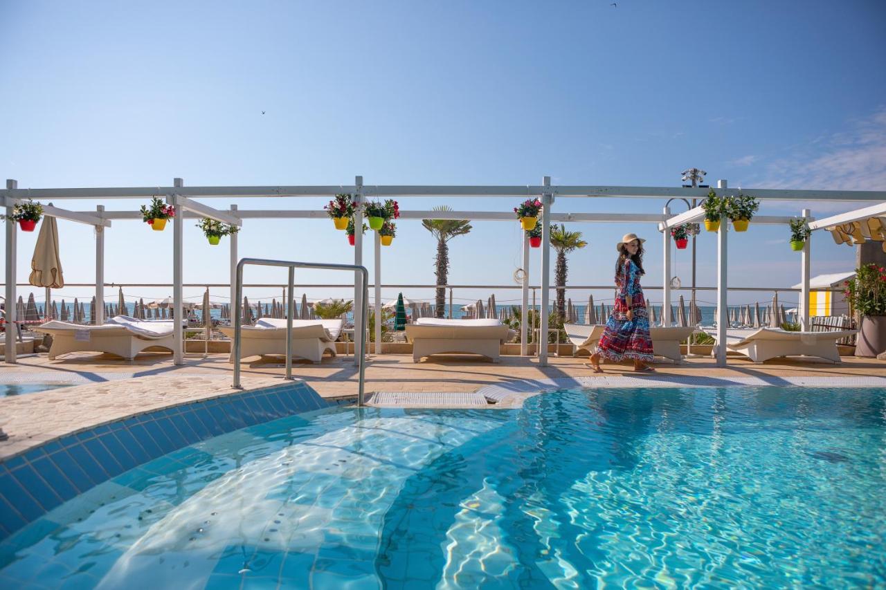 Hotel Nettuno Τζεσόλο Λίντο Εξωτερικό φωτογραφία