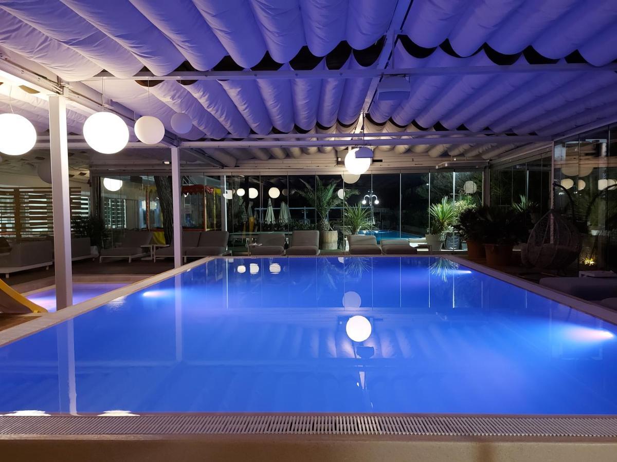 Hotel Nettuno Τζεσόλο Λίντο Εξωτερικό φωτογραφία