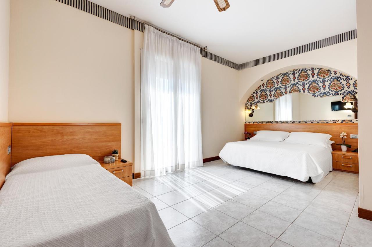 Hotel Nettuno Τζεσόλο Λίντο Εξωτερικό φωτογραφία