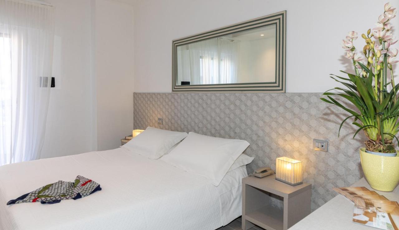 Hotel Nettuno Τζεσόλο Λίντο Εξωτερικό φωτογραφία