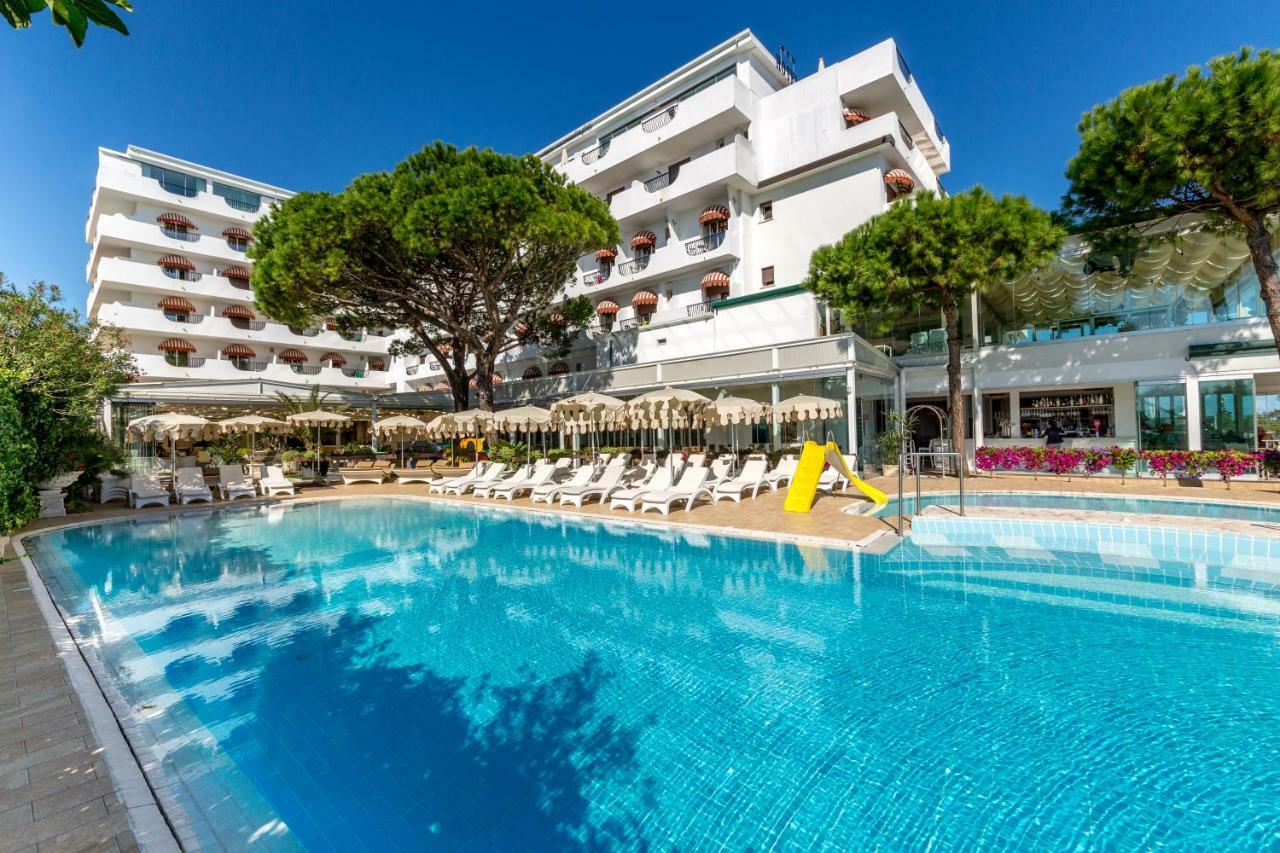 Hotel Nettuno Τζεσόλο Λίντο Εξωτερικό φωτογραφία